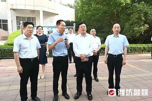 ?小卡入驻抖音：你们可以叫我战神卡 快来关注我吧~